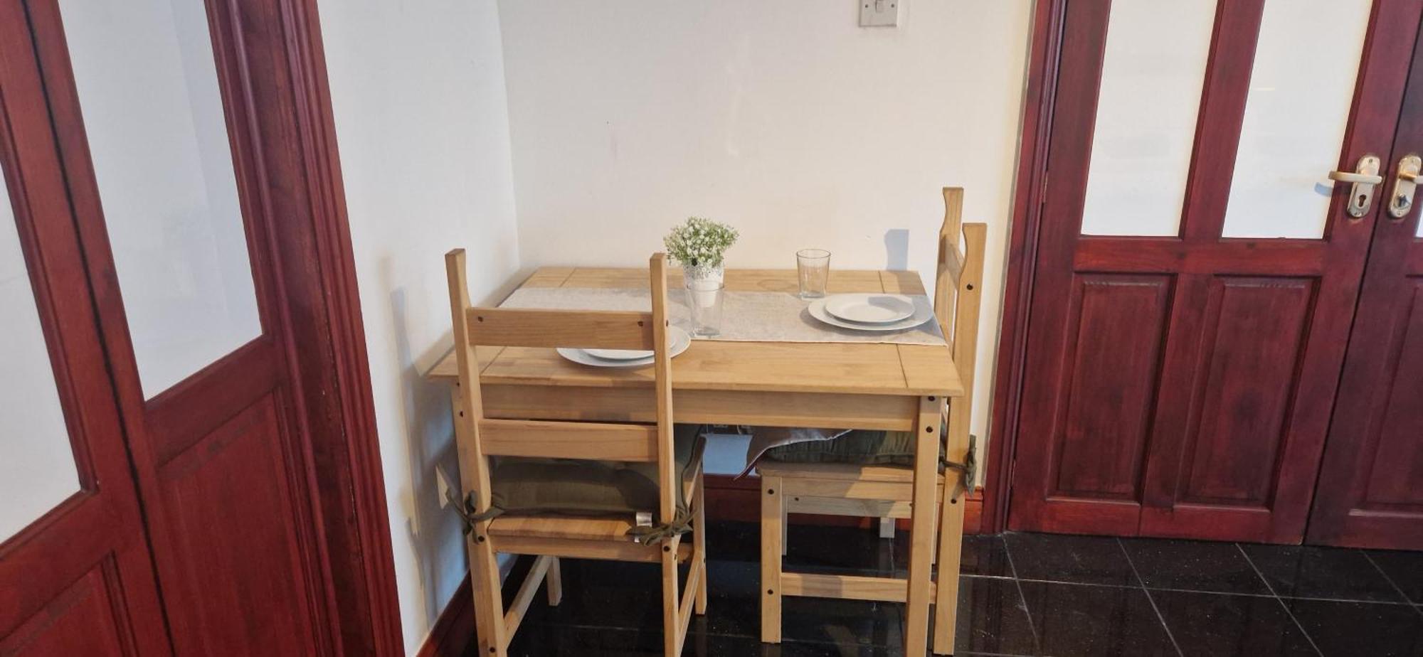 Large Double Near London Heathrow Airport *