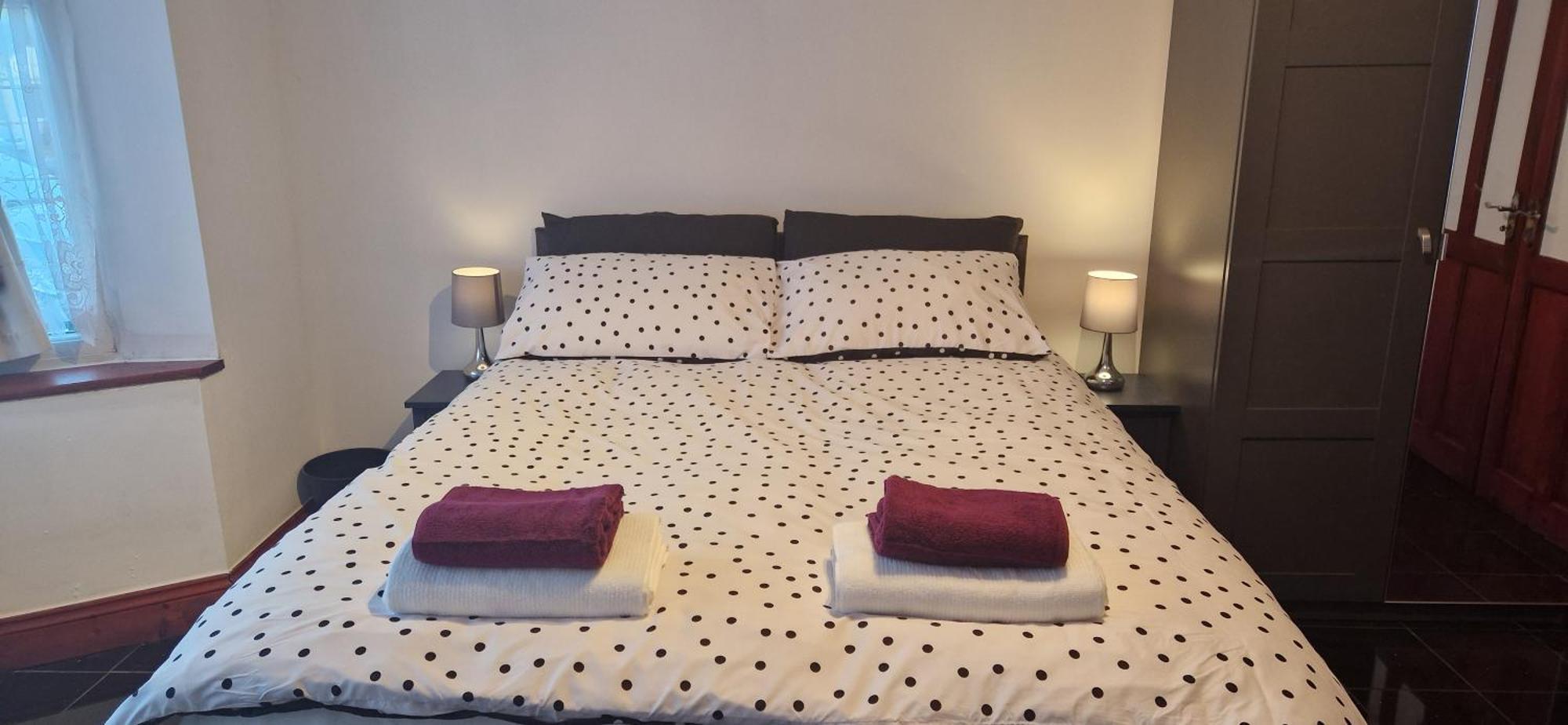 Large Double Near London Heathrow Airport Homestay Hayes (Greater London)